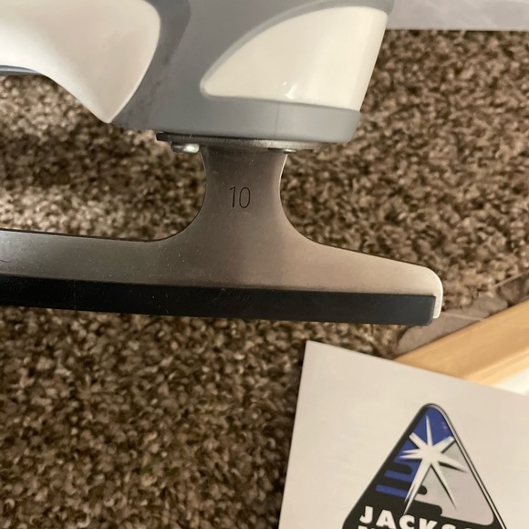 Jackson 150 figure skates brand new in the box white lace up. Never worn or used - Picture 11 of 12